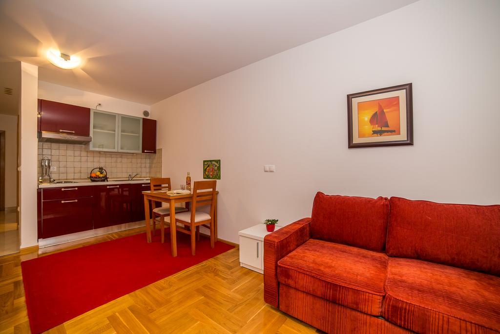 Apartments Kristina 마카르스카 객실 사진